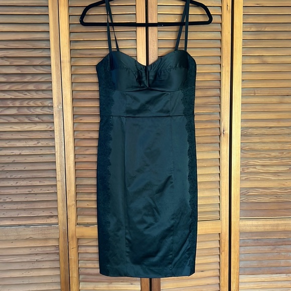 Incredible Guess minidress - Picture 1 of 6